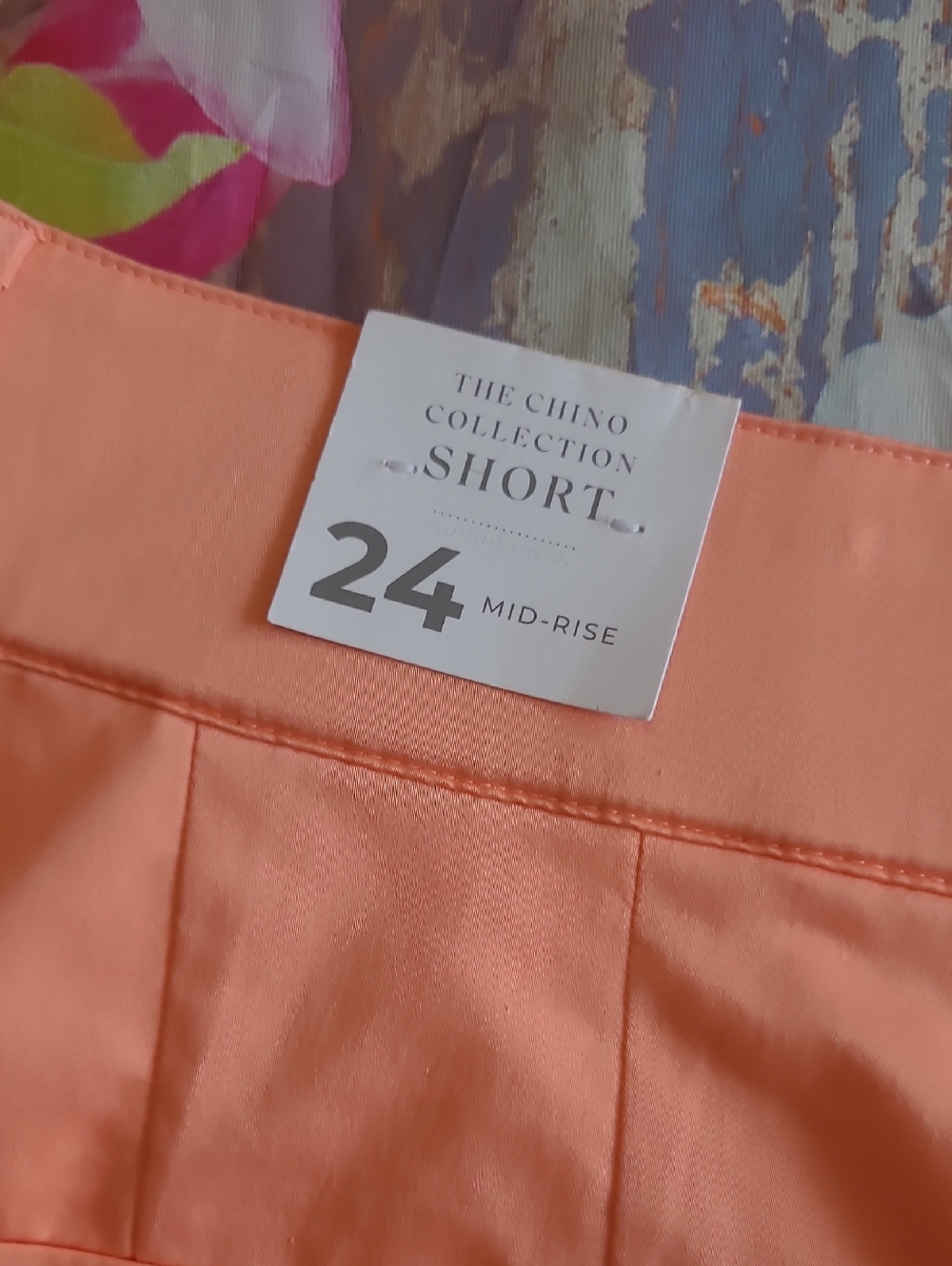 Lane Bryant sz‎ 24 Mid-Rise Shorts .. NWT - Picture 2 of 7